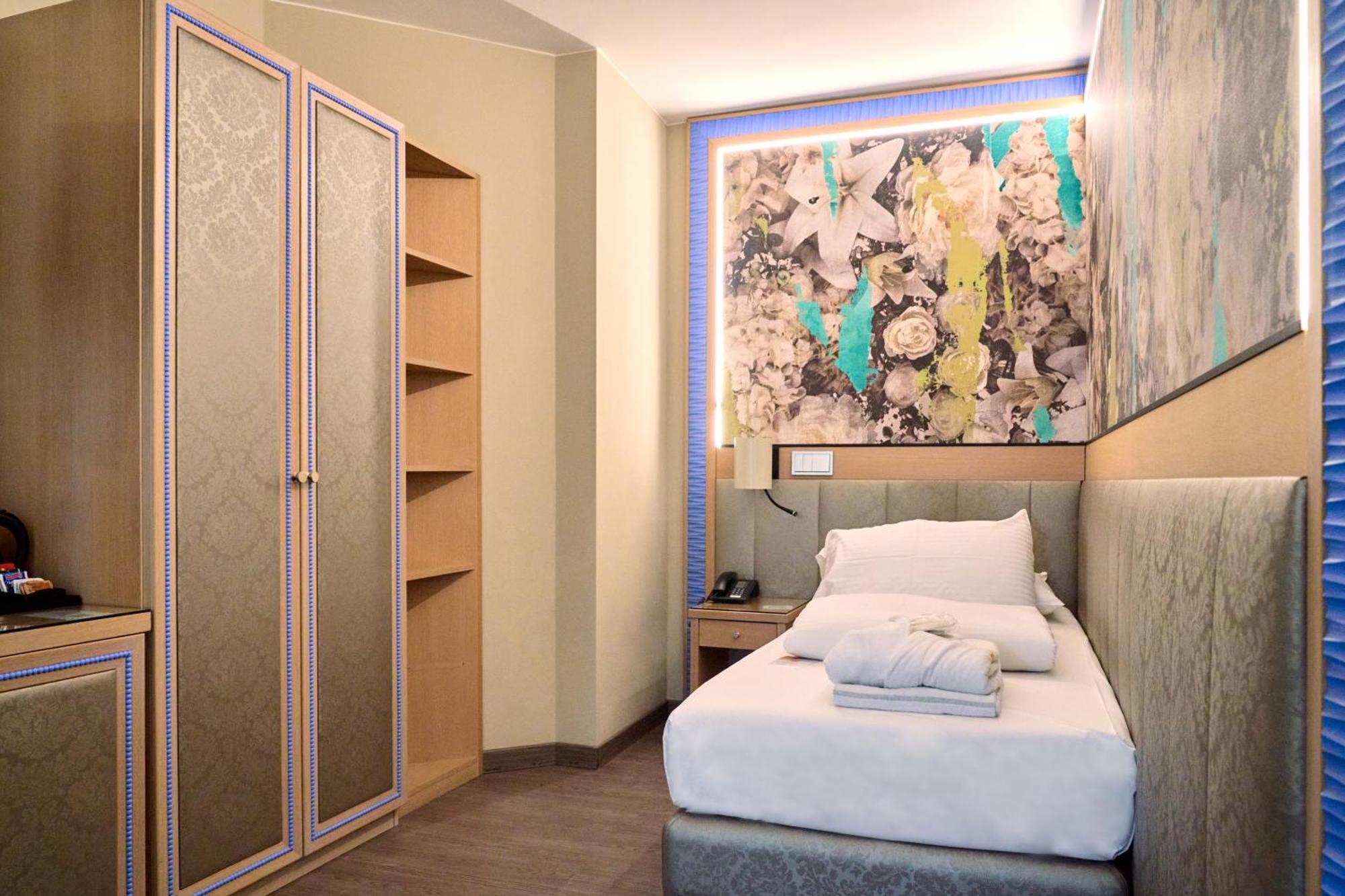 ריבה דל גארדה Parc Hotel Flora S מראה חיצוני תמונה